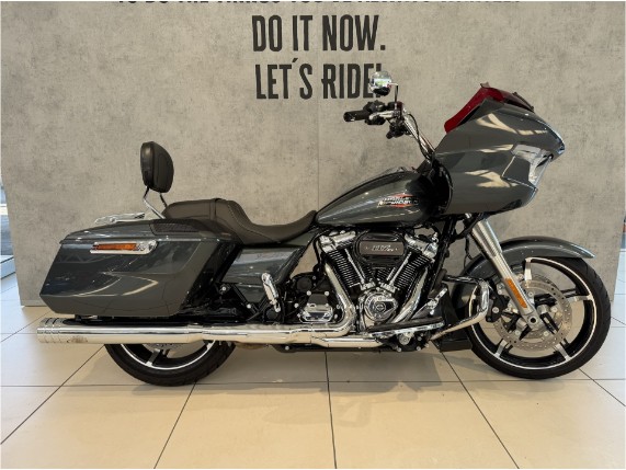 HARLEY-DAVIDSON FLTRX Road Glide, 0010749