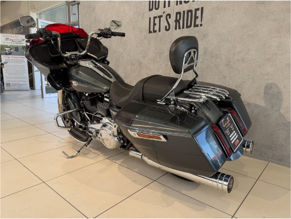 HARLEY-DAVIDSON FLTRX Road Glide, 0010749