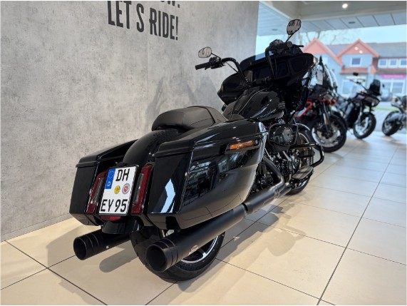 HARLEY-DAVIDSON FLTRX Road Glide, 0010877