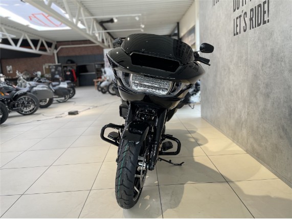 HARLEY-DAVIDSON FLTRX Road Glide, 0010878