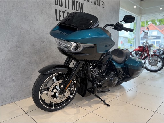 HARLEY-DAVIDSON FLTRX Road Glide, 0011182