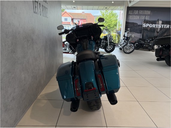 HARLEY-DAVIDSON FLTRX Road Glide, 0011182