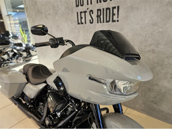 HARLEY-DAVIDSON FLTRX Road Glide, 0011183