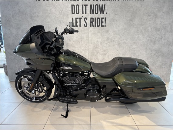 HARLEY-DAVIDSON FLTRX Road Glide, 0011555