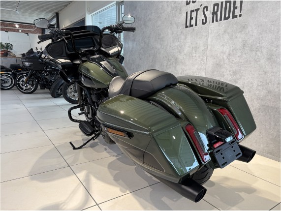 HARLEY-DAVIDSON FLTRX Road Glide, 0011555