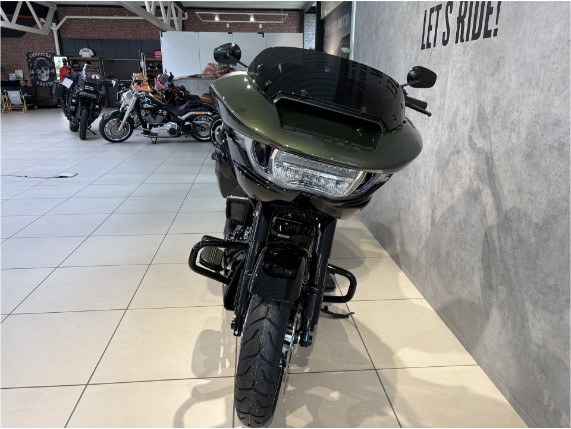 HARLEY-DAVIDSON FLTRX Road Glide, 0011555