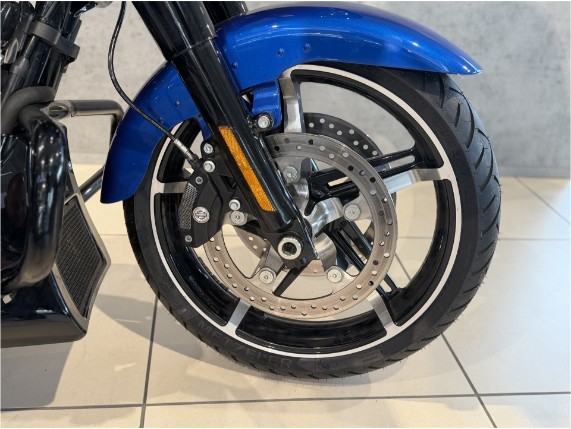 HARLEY-DAVIDSON FLTRX Road Glide, 0011577