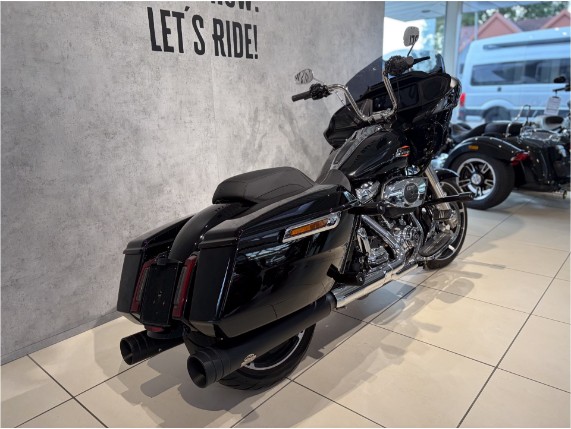 HARLEY-DAVIDSON FLTRX Road Glide, 0011592