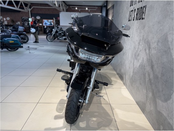 HARLEY-DAVIDSON FLTRX Road Glide, 0011592
