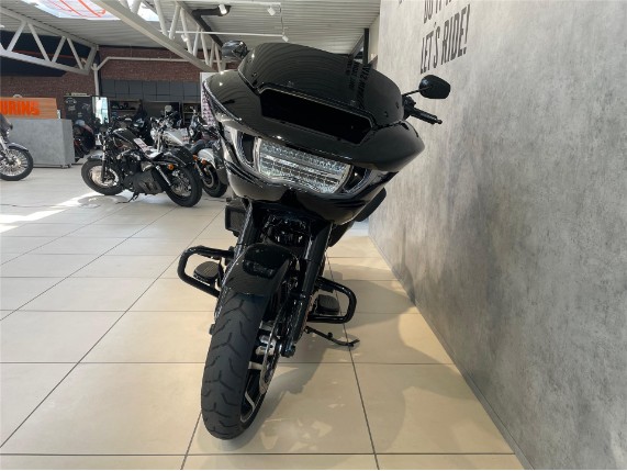 HARLEY-DAVIDSON FLTRX Touring Road Glide, 0010197