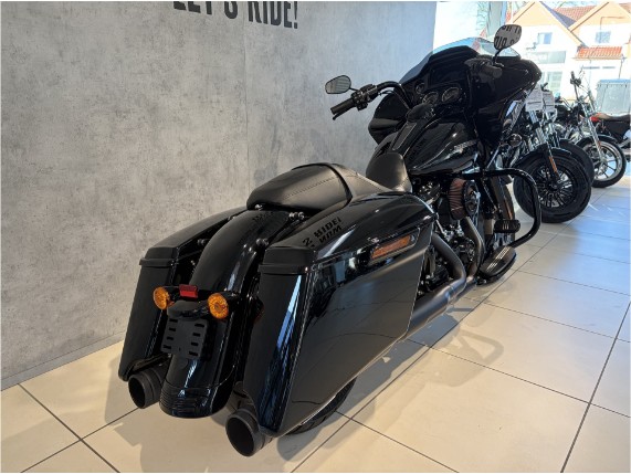 Harley-Davidson FLTRXS Road Glide Special, 0005732