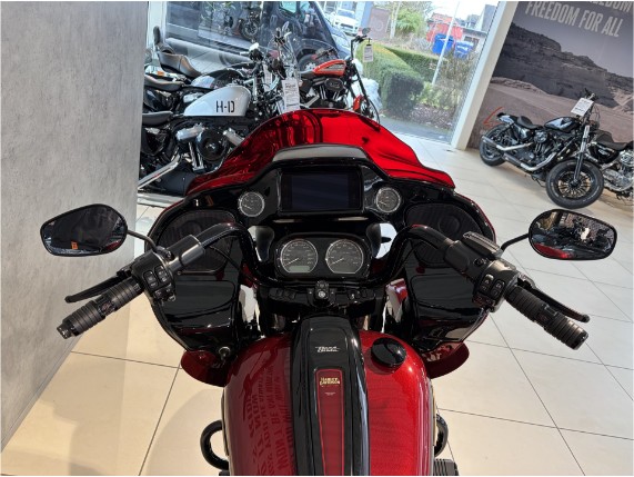 HARLEY-DAVIDSON FLTRXS Road Glide Special, 0009036