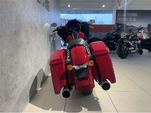 HARLEY-DAVIDSON FLTRXS Road Glide Special, 5HD1KTP44MS614737