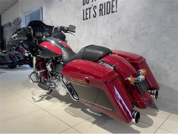 HARLEY-DAVIDSON FLTRXS Road Glide Special, 5HD1KTP44MS614737