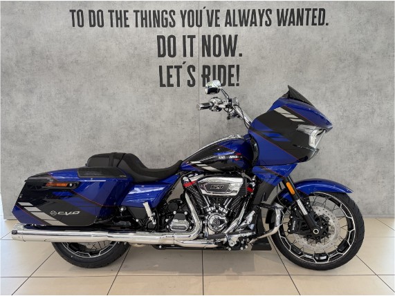 HARLEY-DAVIDSON FLTRXSE CVO Road Glide, 0011273
