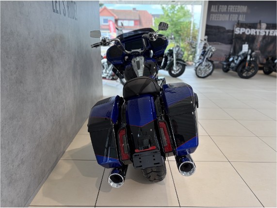 HARLEY-DAVIDSON FLTRXSE CVO Road Glide, 0011273