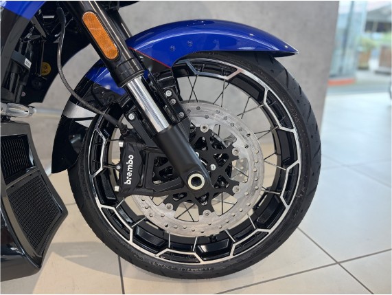 HARLEY-DAVIDSON FLTRXSE CVO Road Glide, 0011273