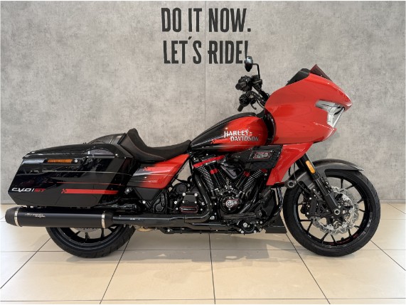 HARLEY-DAVIDSON FLTRXSTSE CVO Road Glide ST, 0011361