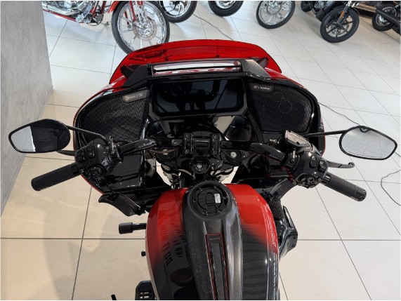 HARLEY-DAVIDSON FLTRXSTSE CVO Road Glide ST, 0011361