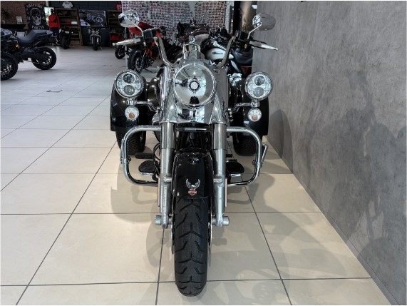 HARLEY-DAVIDSON Freewheeler, 0011147