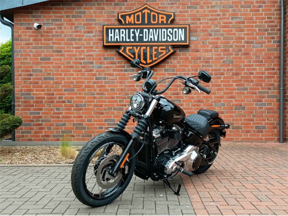 HARLEY-DAVIDSON FXBB Softail Street Bob, 0011321