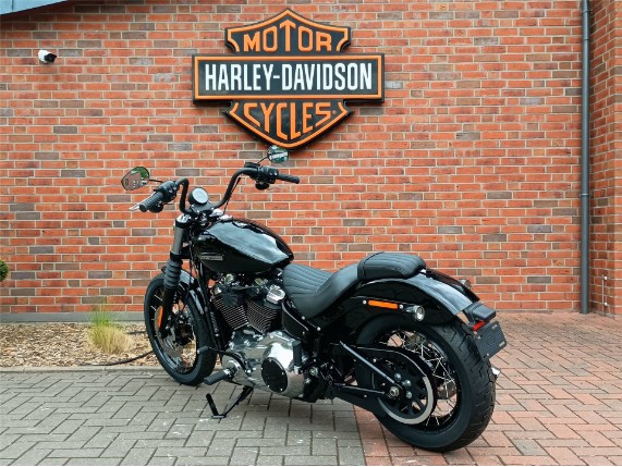 HARLEY-DAVIDSON FXBB Softail Street Bob, 0011322