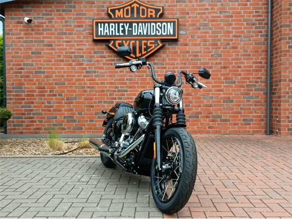 HARLEY-DAVIDSON FXBB Softail Street Bob, 0011322
