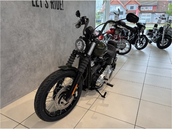 HARLEY-DAVIDSON FXBB Softail Street Bob, 0011501
