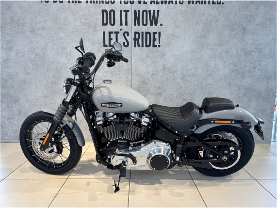 HARLEY-DAVIDSON FXBB Softail Street Bob 117, 0010263