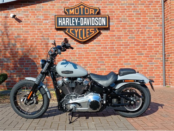 HARLEY-DAVIDSON FXBB Softail Street Bob 117, 0010267