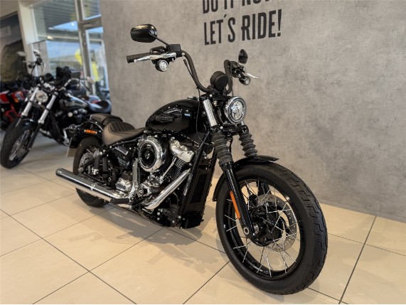 HARLEY-DAVIDSON FXBB Softail Street Bob 117, 0010274