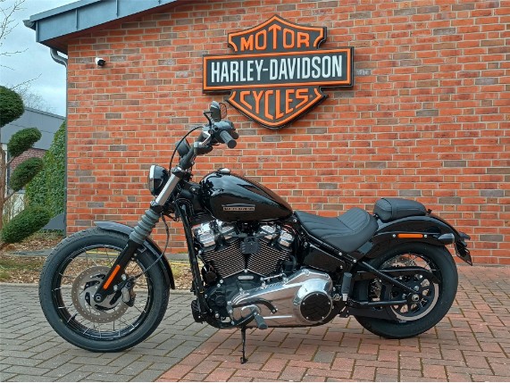 HARLEY-DAVIDSON FXBB Softail Street Bob 117, 0010333