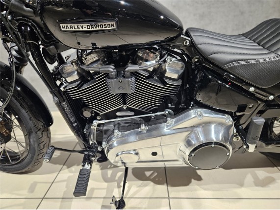 HARLEY-DAVIDSON FXBB Softail Street Bob 117, 0010833