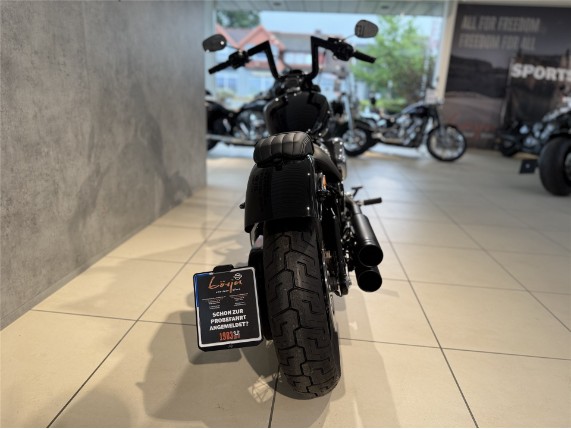 HARLEY-DAVIDSON FXBB Softail Street Bob 117, 0011225