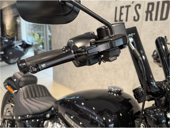 HARLEY-DAVIDSON FXBB Softail Street Bob 117, 0011225