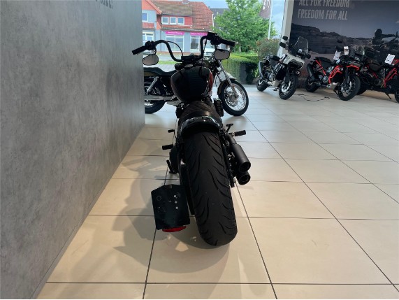 HARLEY-DAVIDSON FXBBS Softail Street Bob, 0010602