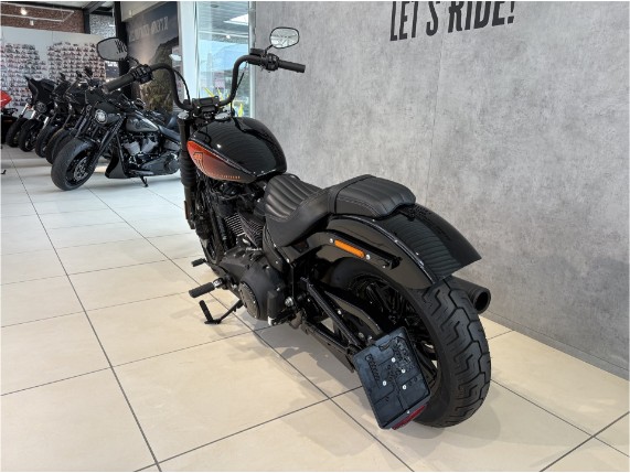 HARLEY-DAVIDSON FXBBS Softail Street Bob 114, 0007776