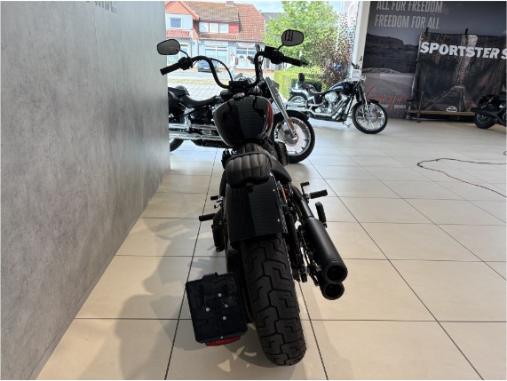 HARLEY-DAVIDSON FXBBS Softail Street Bob 114, 0007776