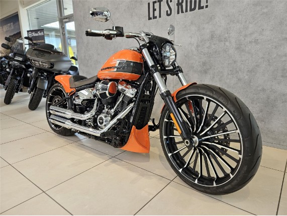 Harley-Davidson FXBR Softail Breakout 117, 0009447