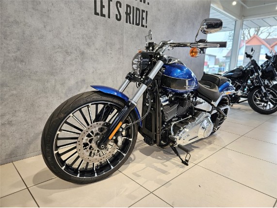 Harley-Davidson FXBR Softail Breakout 117, 0010340