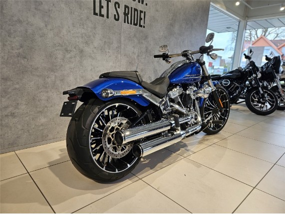 Harley-Davidson FXBR Softail Breakout 117, 0010340