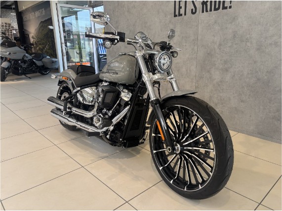 Harley-Davidson FXBR Softail Breakout 117, 0010496