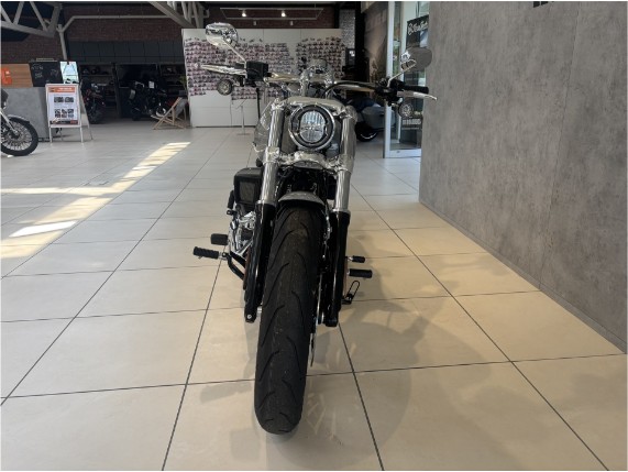 Harley-Davidson FXBR Softail Breakout 117, 0010496