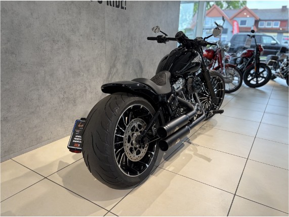 Harley-Davidson FXBR Softail Breakout 117, 0010874