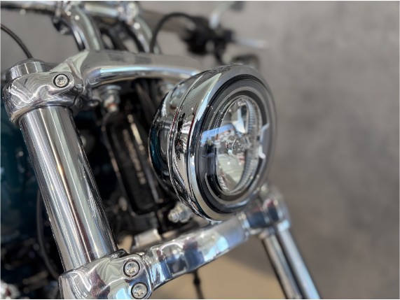 Harley-Davidson FXBR Softail Breakout 117, 0010953