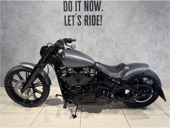 HARLEY-DAVIDSON FXBRS Softail Breakout, 0006755