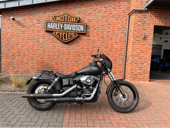 HARLEY-DAVIDSON FXDB STREET BOB, 0004953