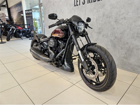 HARLEY-DAVIDSON FXDR 114, 0010540