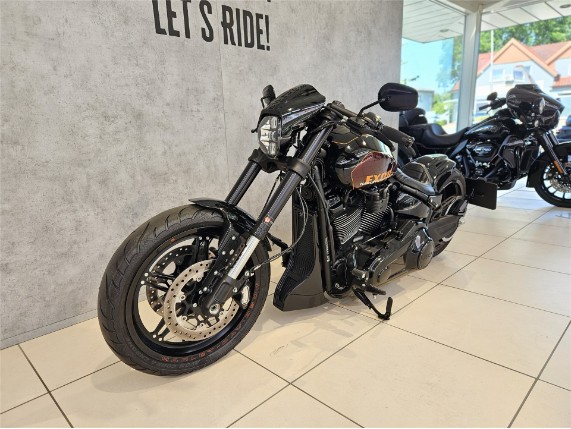 HARLEY-DAVIDSON FXDR 114, 0010540