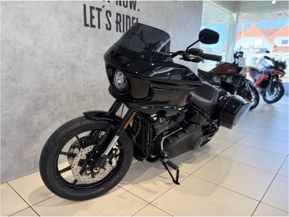 HARLEY DAVIDSON FXLRST Softail Low Rider ST, 0007635